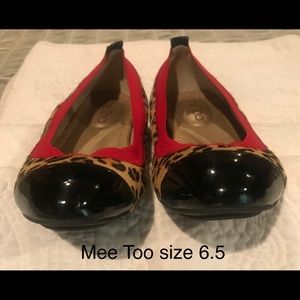 Shoes. Flats. Mee Too 6.5 sassy cute! Purrrfect !